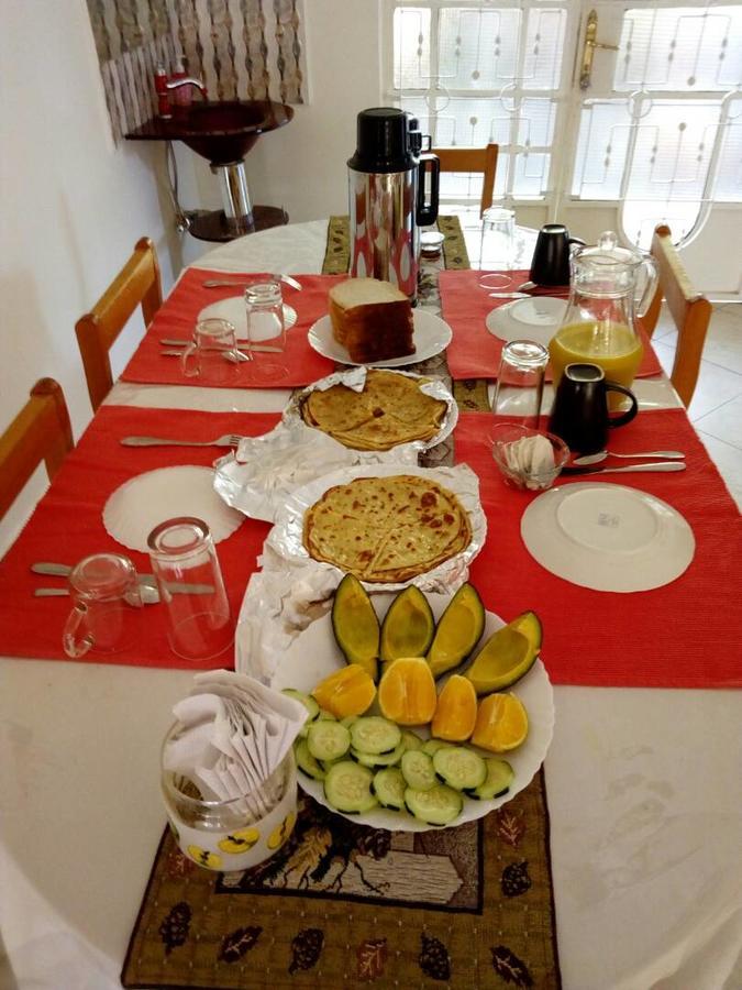 Bed and Breakfast Le Parlour Boma la Ngombe Esterno foto