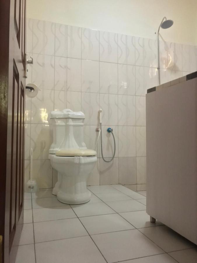 Bed and Breakfast Le Parlour Boma la Ngombe Esterno foto
