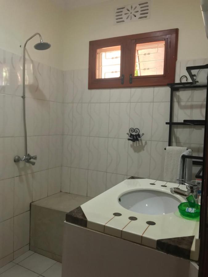 Bed and Breakfast Le Parlour Boma la Ngombe Esterno foto